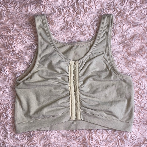 POST-SURGICAL SPORTS BRA W/ FRONT CLOSURE & WIRE-FREE · SIZE L - Picture 4 of 4